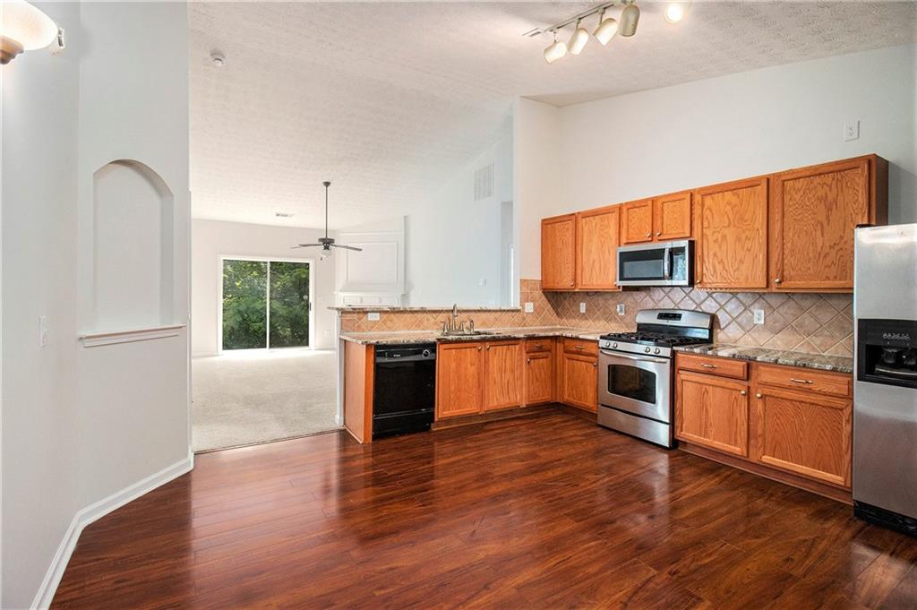 712 Brambling Way, Stockbridge, Georgia image 7