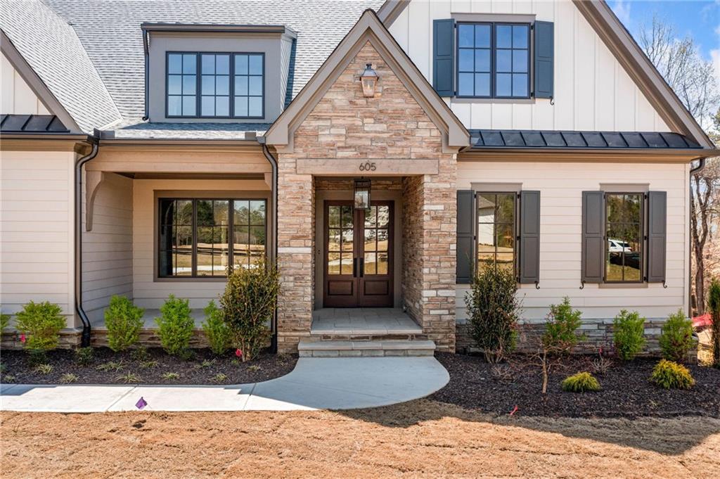 605 Claxton Lane