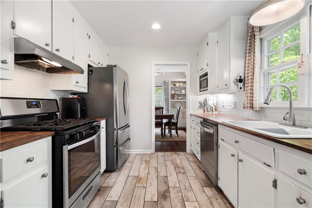 n/a - Residential Lease
