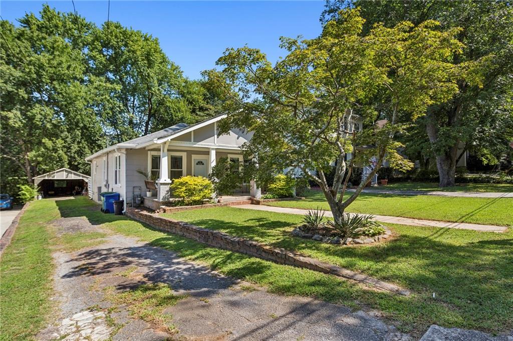 Gorgeous tongue & groove screened porch with vaulted ceiling adds 415 sq ft of living space! Just in time for Fall, work from home outside, watch football on the weekends on the porch of this charming bungalow on a quiet street in Howell Station. Freshly painted exterior, new kitchen, spacious bedrooms, fully fenced backyard, front porch, easy parking, short walk to the Westside Beltline trails leading to Bone Garden Cantina for dinner, Star Provisions for morning coffee, Top Golf and The Works. On the other side of the neighborhood, walk to Westside Paper for Boxcar Betty's, Pancake Social and more. Westside Park and reservoir are also a short walk away. Howell Station holds Food Truck Fridays, an annual chili cook-off, Halloween and holiday parties as well as tennis/pickleball courts & a playground. There is something for everyone!
