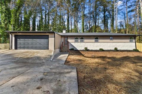Photo of 2950 Concord Drive, Decatur, GA 30033 (MLS # 7718010)