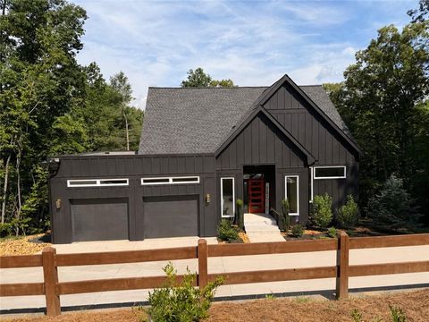 Homes For Sale - 2973 Panorama Drive<br/> Sautee Nacoochee, GA 30571