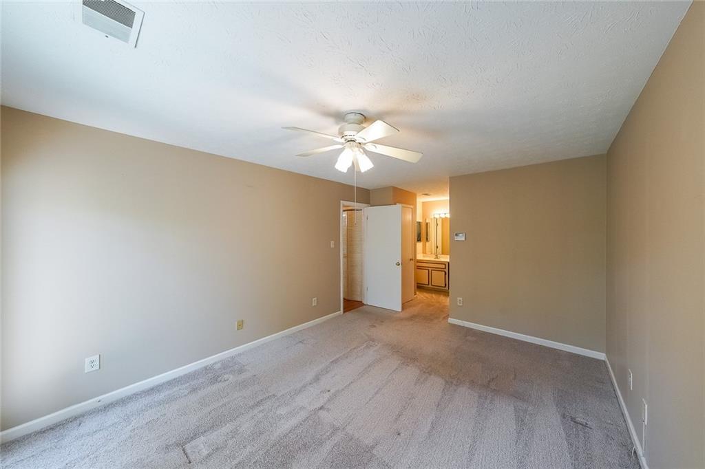 2214 Lake Pointe Circle, Roswell, Georgia image 13