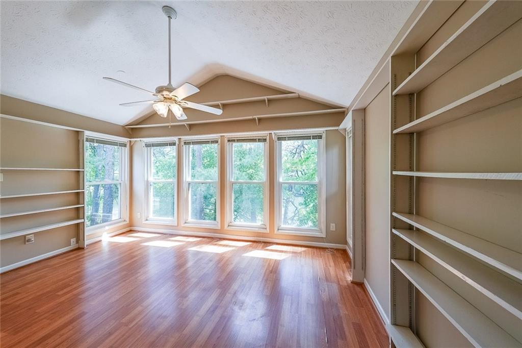 2214 Lake Pointe Circle, Roswell, Georgia image 3