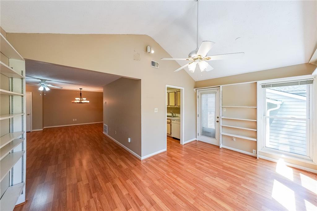 2214 Lake Pointe Circle, Roswell, Georgia image 8