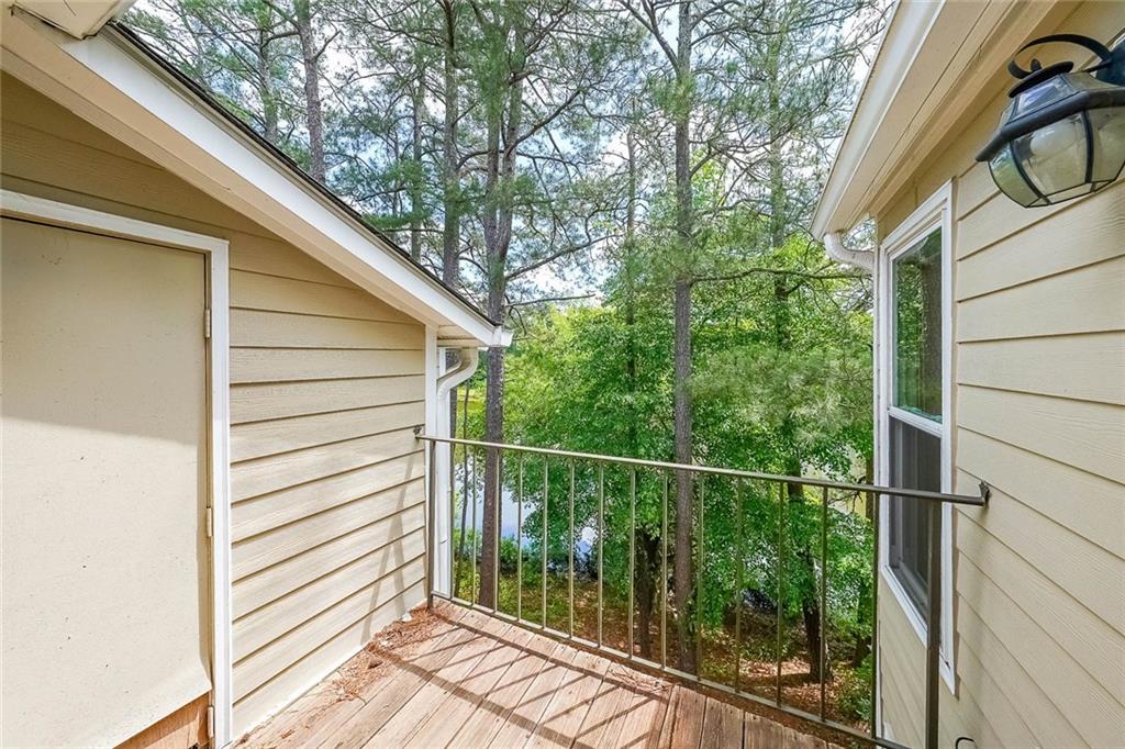 2214 Lake Pointe Circle, Roswell, Georgia image 16