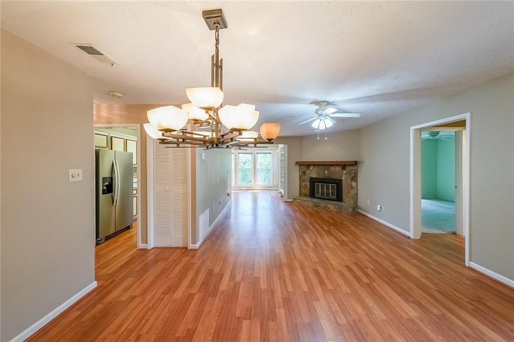 2214 Lake Pointe Circle