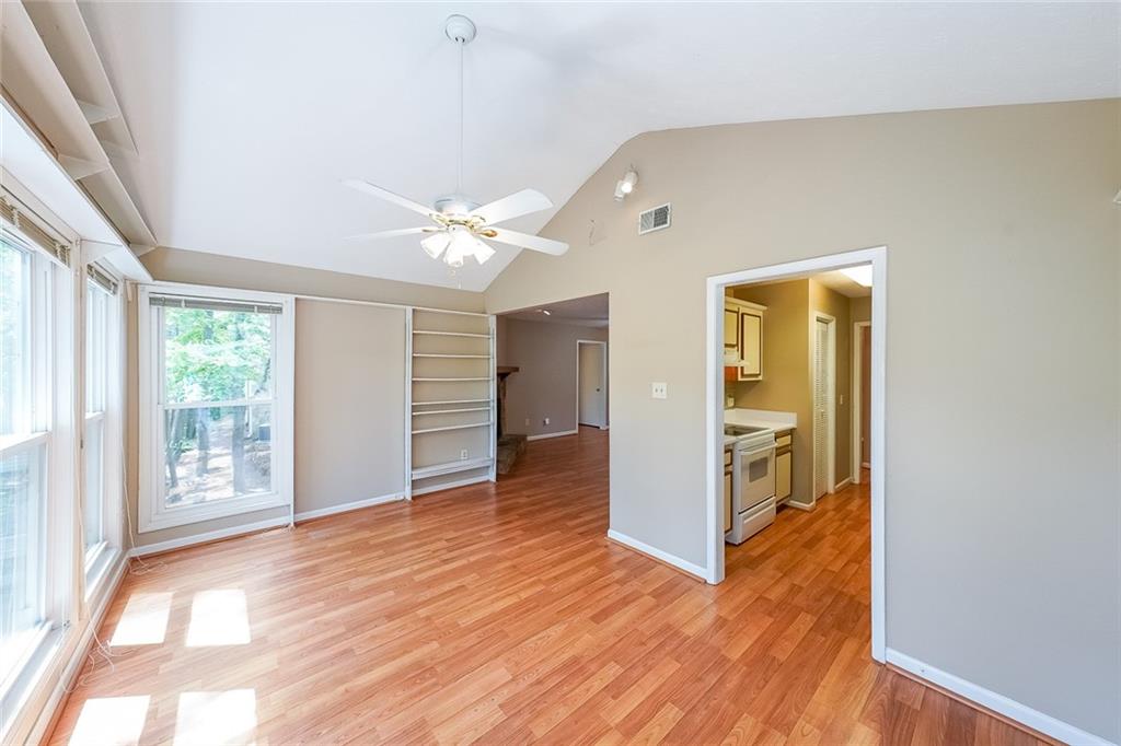 2214 Lake Pointe Circle, Roswell, Georgia image 9