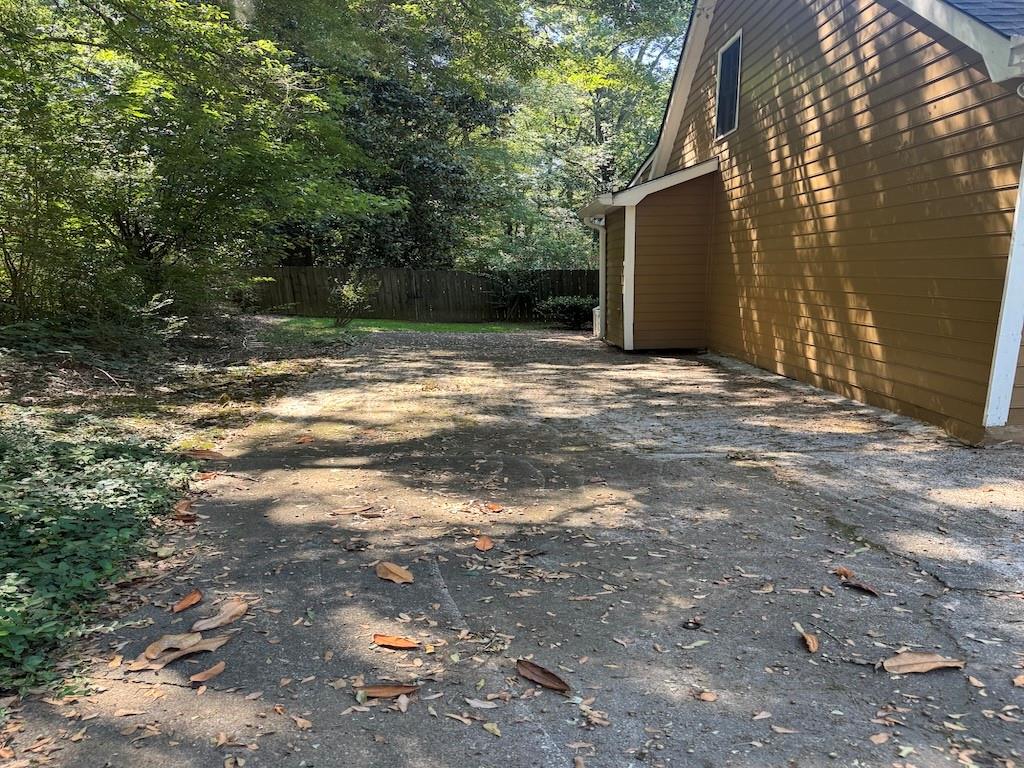 4833 W Mceachern Woods Drive