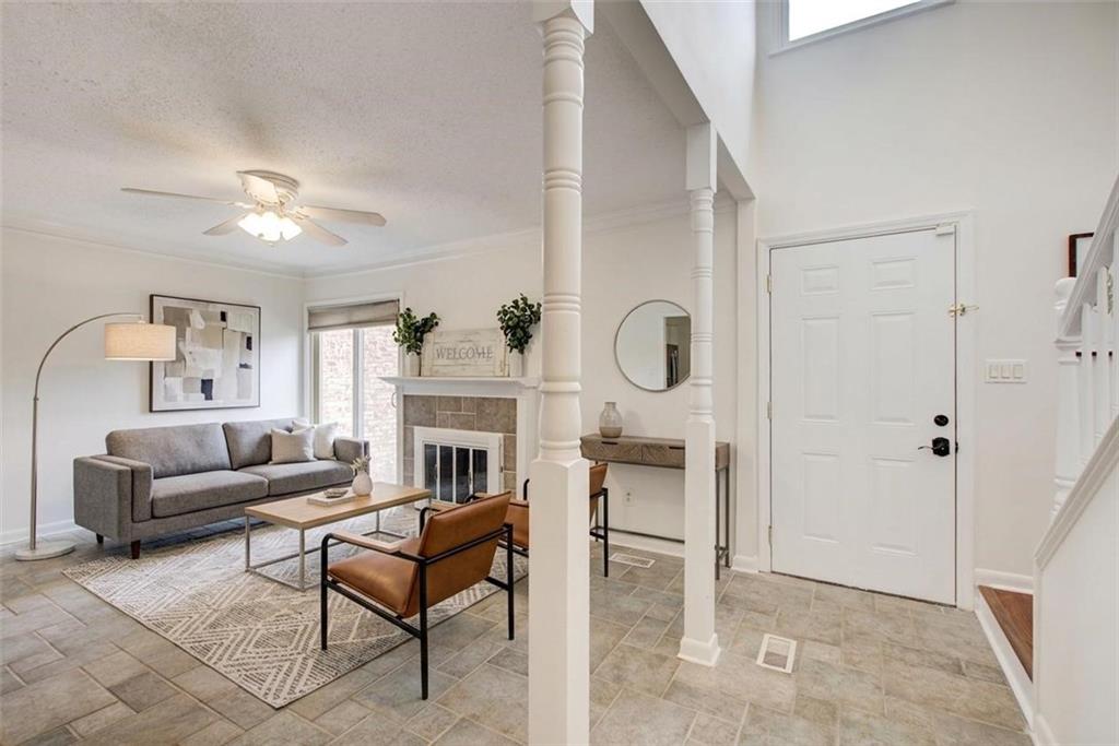 3604 Stonewall Court SE