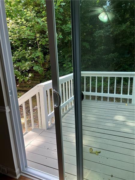 Woodlawn Lake - Residential Lease