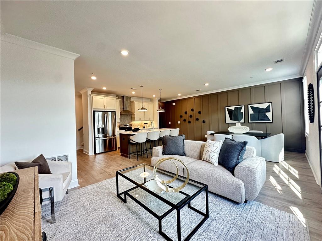 Market Square at Sawnee Village - Residential