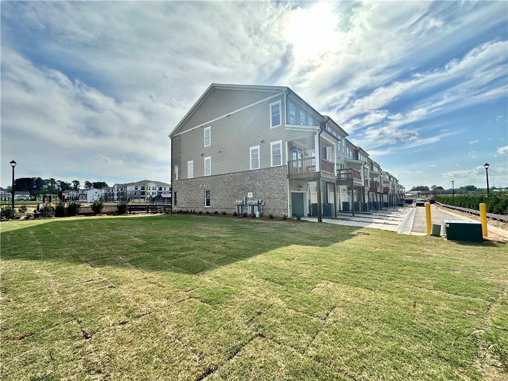 Market Square at Sawnee Village - Residential