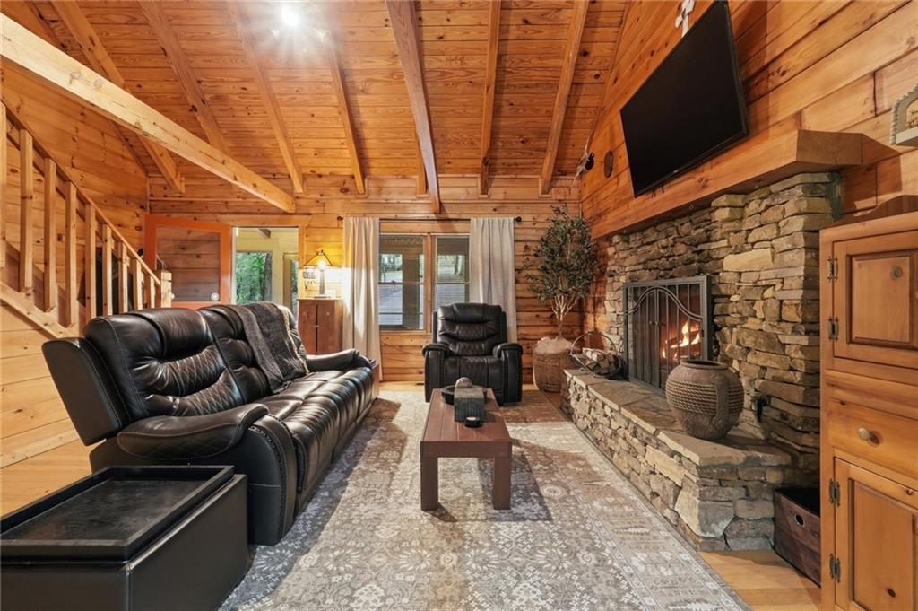 78 Ripple Creek Court