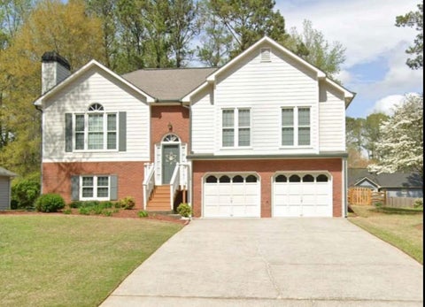 Homes For Sale - 3304 Hillside Drive<br/> Powder Springs, GA 30127