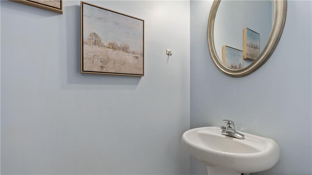 4176 Flat Trail