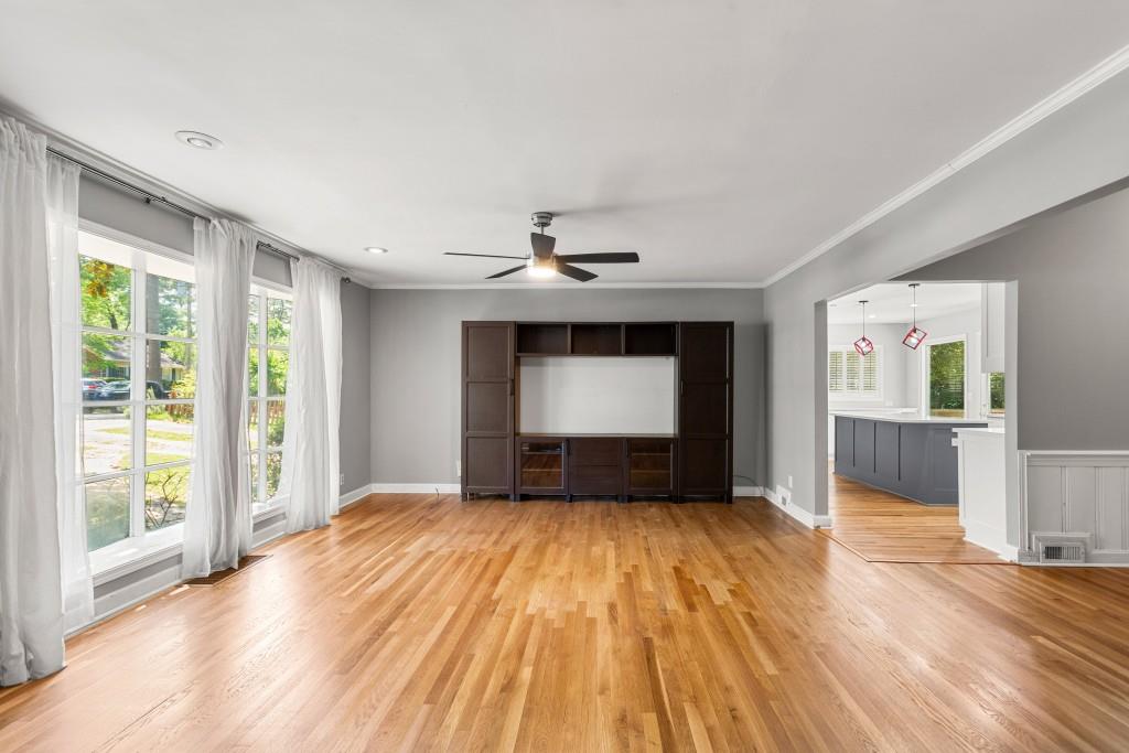 984 Lindridge Way