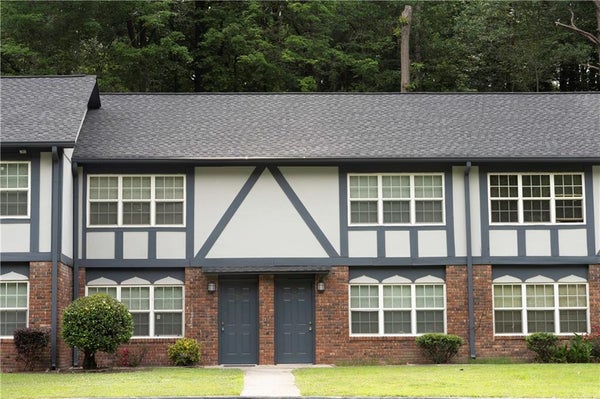 1514 NORTHWEST DR NW, ATLANTA, GA 30318 - Image e249f2a72e2fefdf051e54d8e0422d3a/1197801082