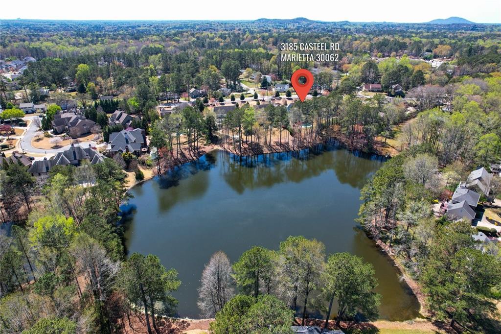 FIVE LAKESIDE - Residential