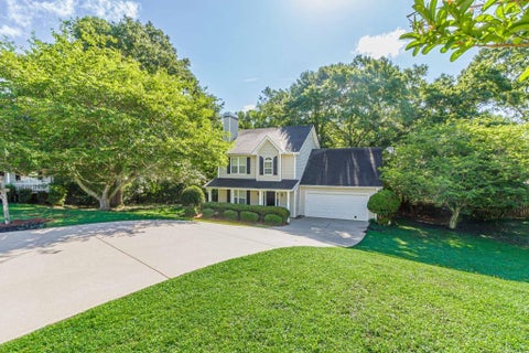 Homes For Sale - 1520 Riverglen Drive<br/> Loganville, GA 30052