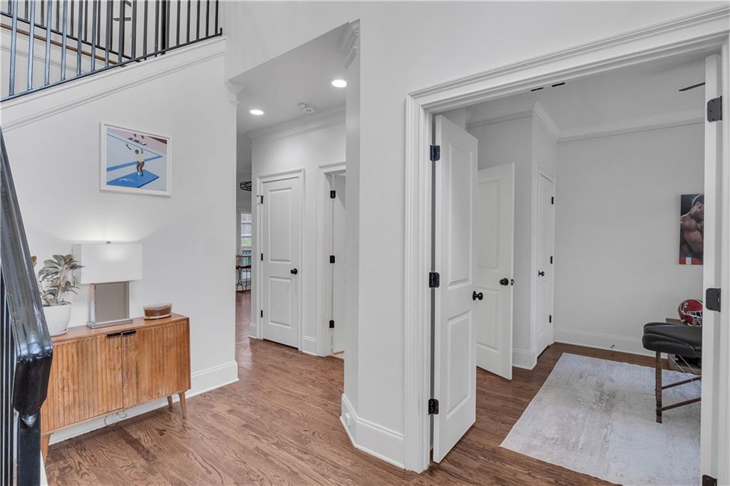 4221 Willow Oak Drive