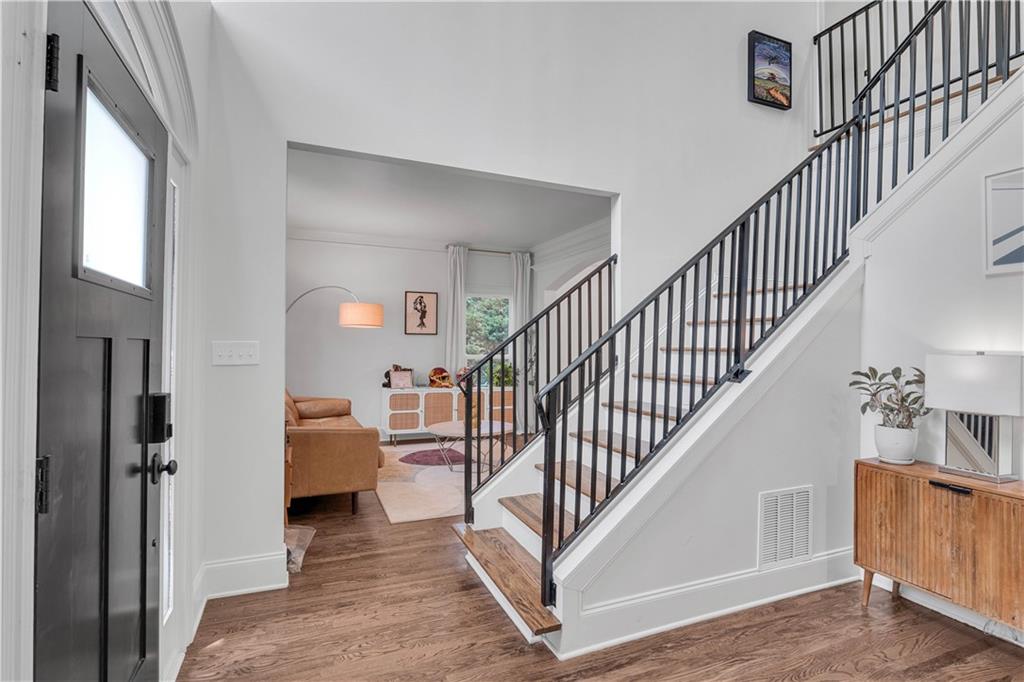 4221 Willow Oak Drive