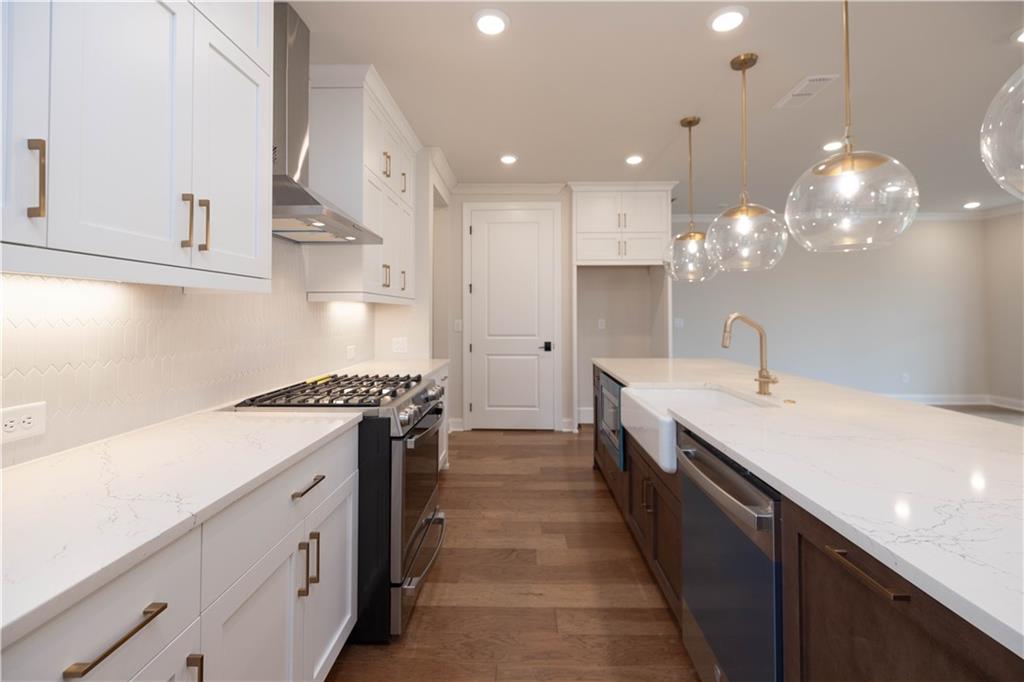502 Winston Croft Circle #53, Johns Creek, Georgia image 8