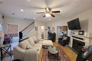 1401 Wedgewood Court 1401