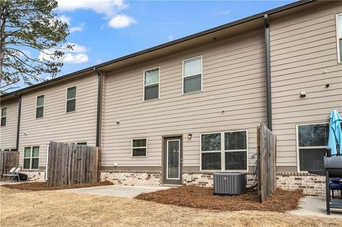 A home in Lilburn