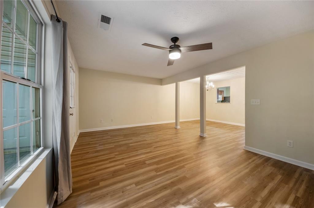 2808 Valley Green Drive