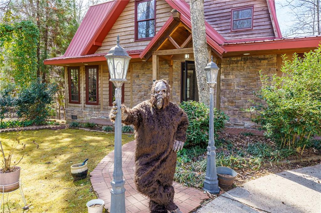 1547 Whitestone Road