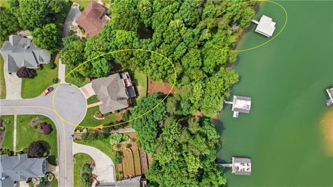 Homes For Sale - 2723 Inglewood Drive<br/> Gainesville, GA 30504