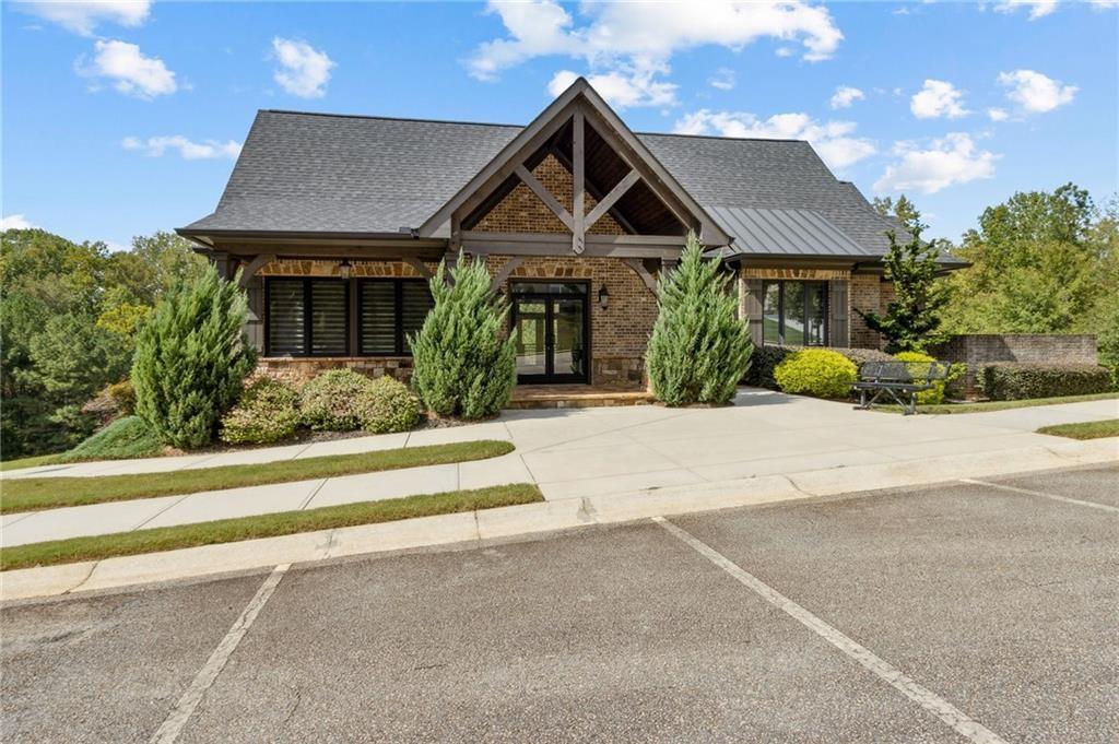 319 Water Oak Trail