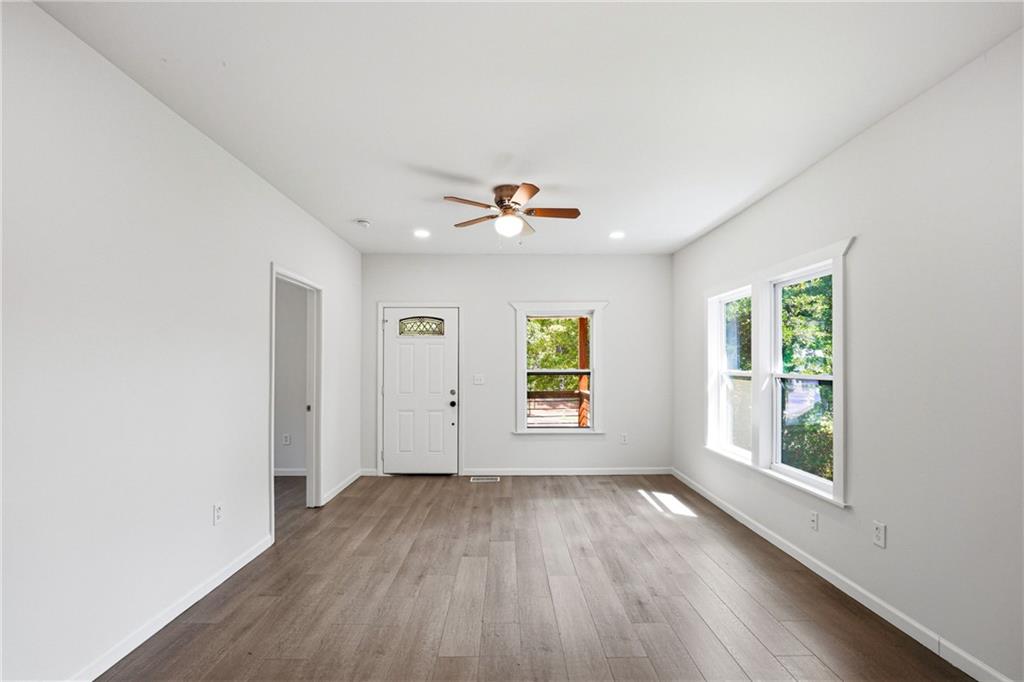 1233 Oakland Drive SW