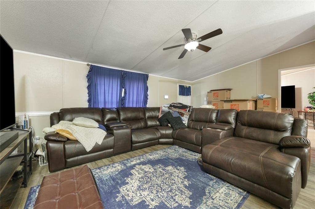 340 Woodside Boulevard