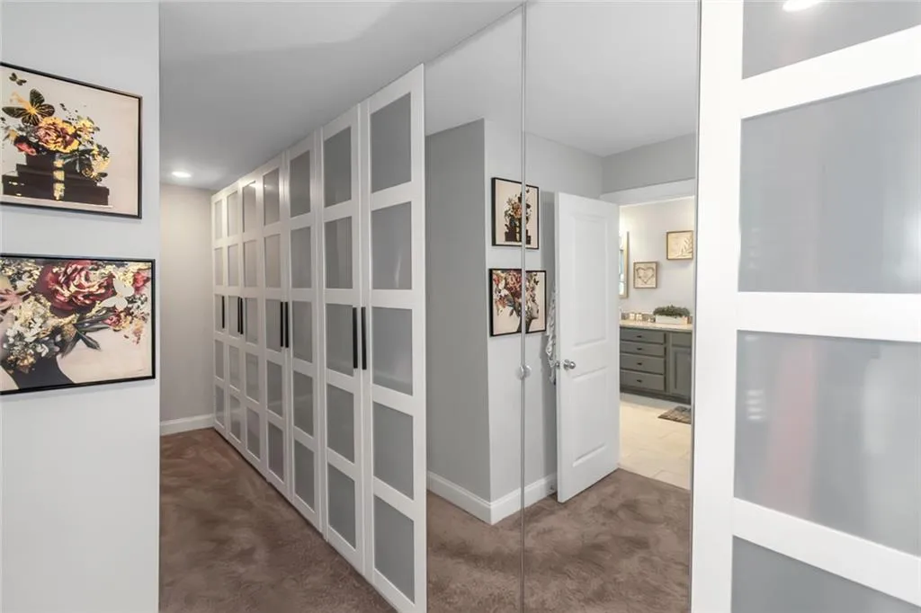 McDonough, Georgia 30252, United States, 5 Bedrooms Bedrooms, ,4 BathroomsBathrooms,Residential,Pending,81846