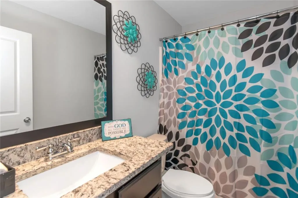 McDonough, Georgia 30252, United States, 5 Bedrooms Bedrooms, ,4 BathroomsBathrooms,Residential,Pending,81846