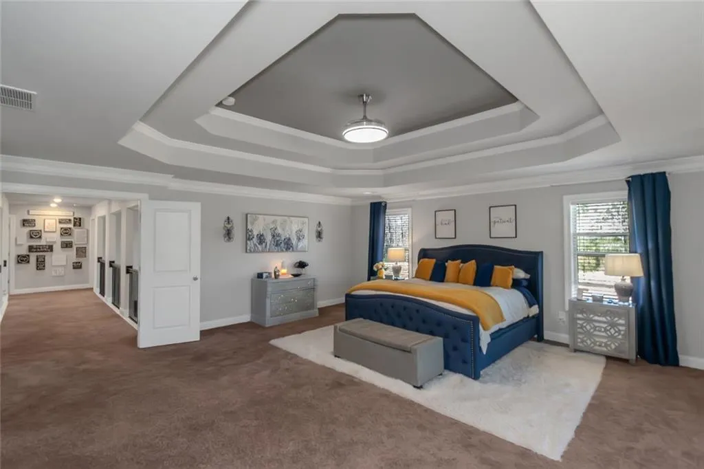 McDonough, Georgia 30252, United States, 5 Bedrooms Bedrooms, ,4 BathroomsBathrooms,Residential,Pending,81846