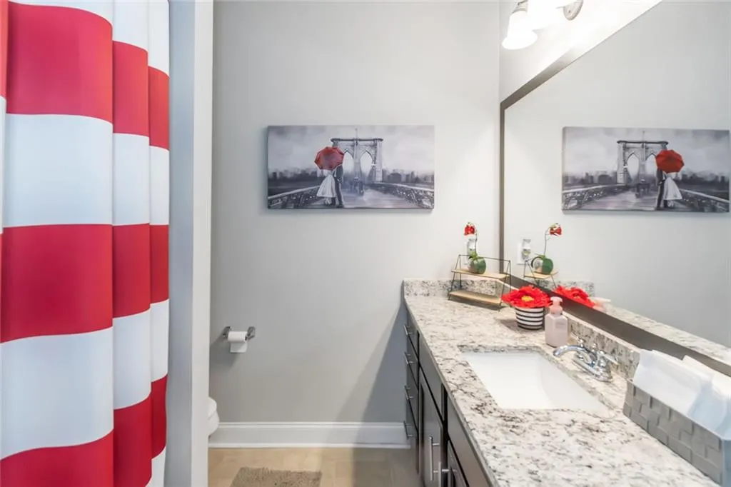 McDonough, Georgia 30252, United States, 5 Bedrooms Bedrooms, ,4 BathroomsBathrooms,Residential,Pending,81846