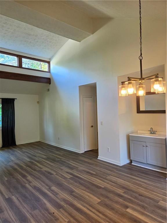 4610 Greenbriar Trail SW