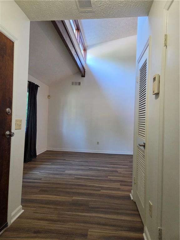 4610 Greenbriar Trail SW