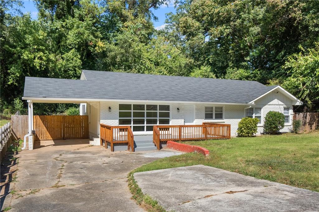 1345 SW Dodson Drive, Atlanta, Georgia image 2