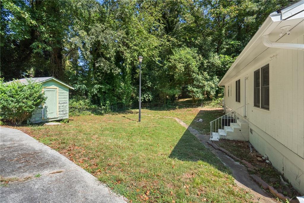 1345 SW Dodson Drive, Atlanta, Georgia image 10