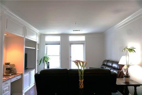 Condo For Sale - 3334 Peachtree Road #601<br/> Atlanta, GA 30326