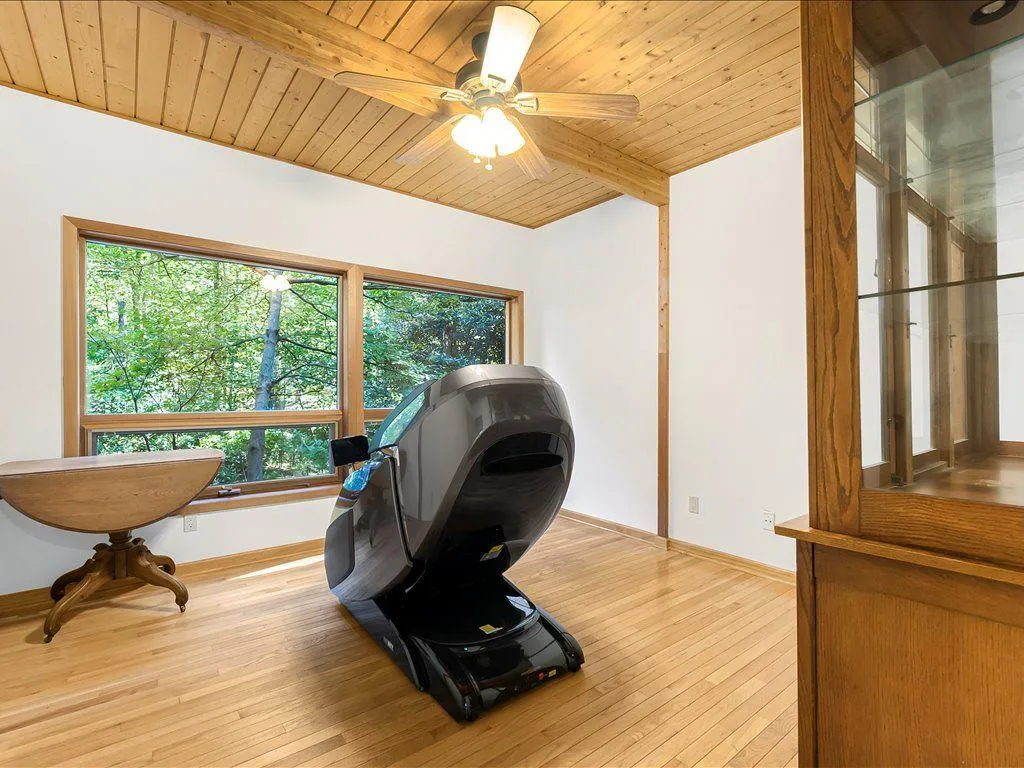 Woodstock, Georgia 30188, United States, 4 Bedrooms Bedrooms, ,4 BathroomsBathrooms,Residential,Active,208373