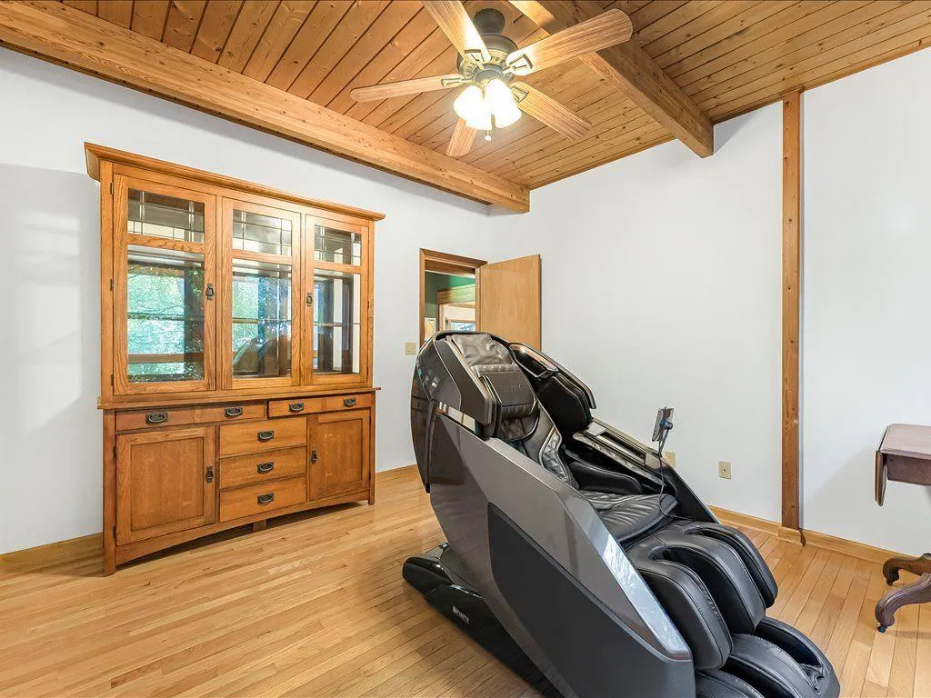 Woodstock, Georgia 30188, United States, 4 Bedrooms Bedrooms, ,4 BathroomsBathrooms,Residential,Active,208373