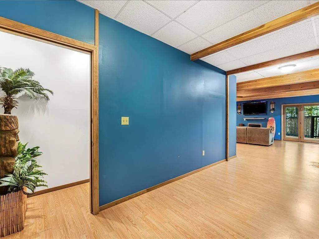 Woodstock, Georgia 30188, United States, 4 Bedrooms Bedrooms, ,4 BathroomsBathrooms,Residential,Active,208373