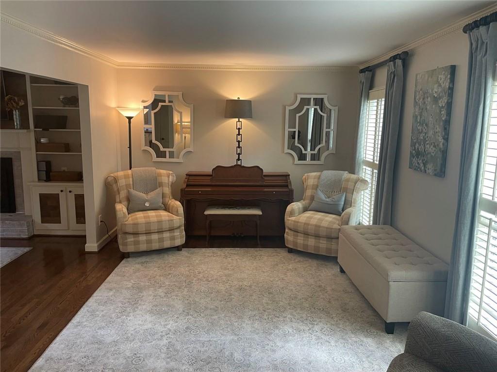 1136 Coronation Drive