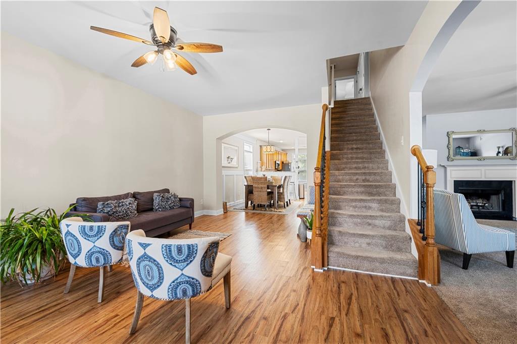 240 Daisy Circle
