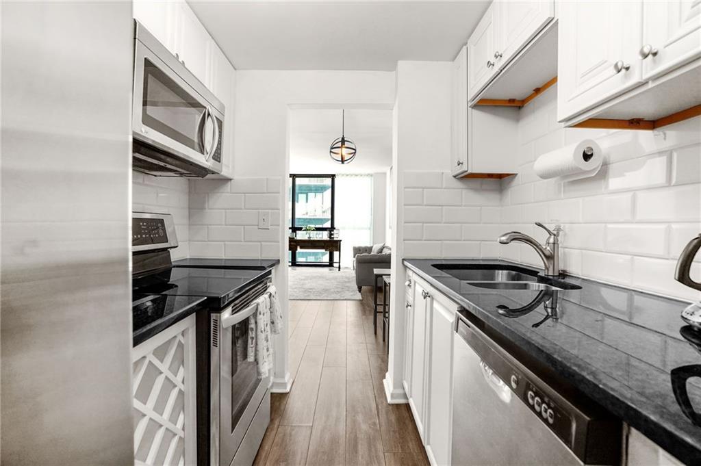 1280 W Peachtree Street NW 1802